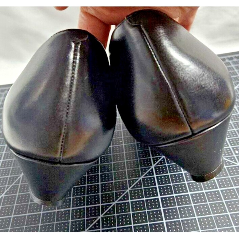 COLE HAAN peep toe velvet upper leather wedges Sz 10AA‎ - Picture 4 of 15